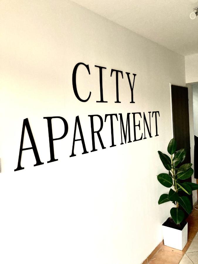 City Apartment Štúrovo المظهر الخارجي الصورة